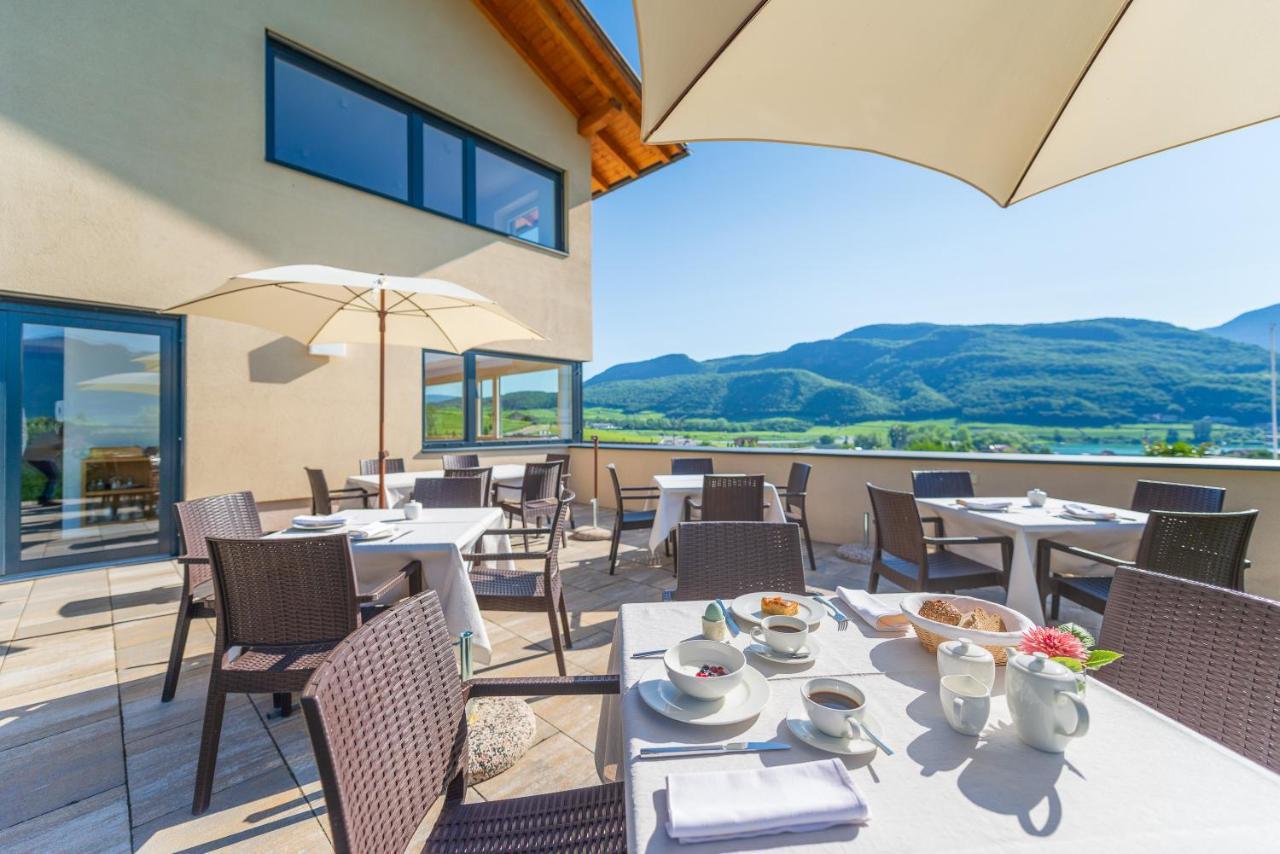 Roesslhof Bed & Breakfast Caldaro Exterior photo