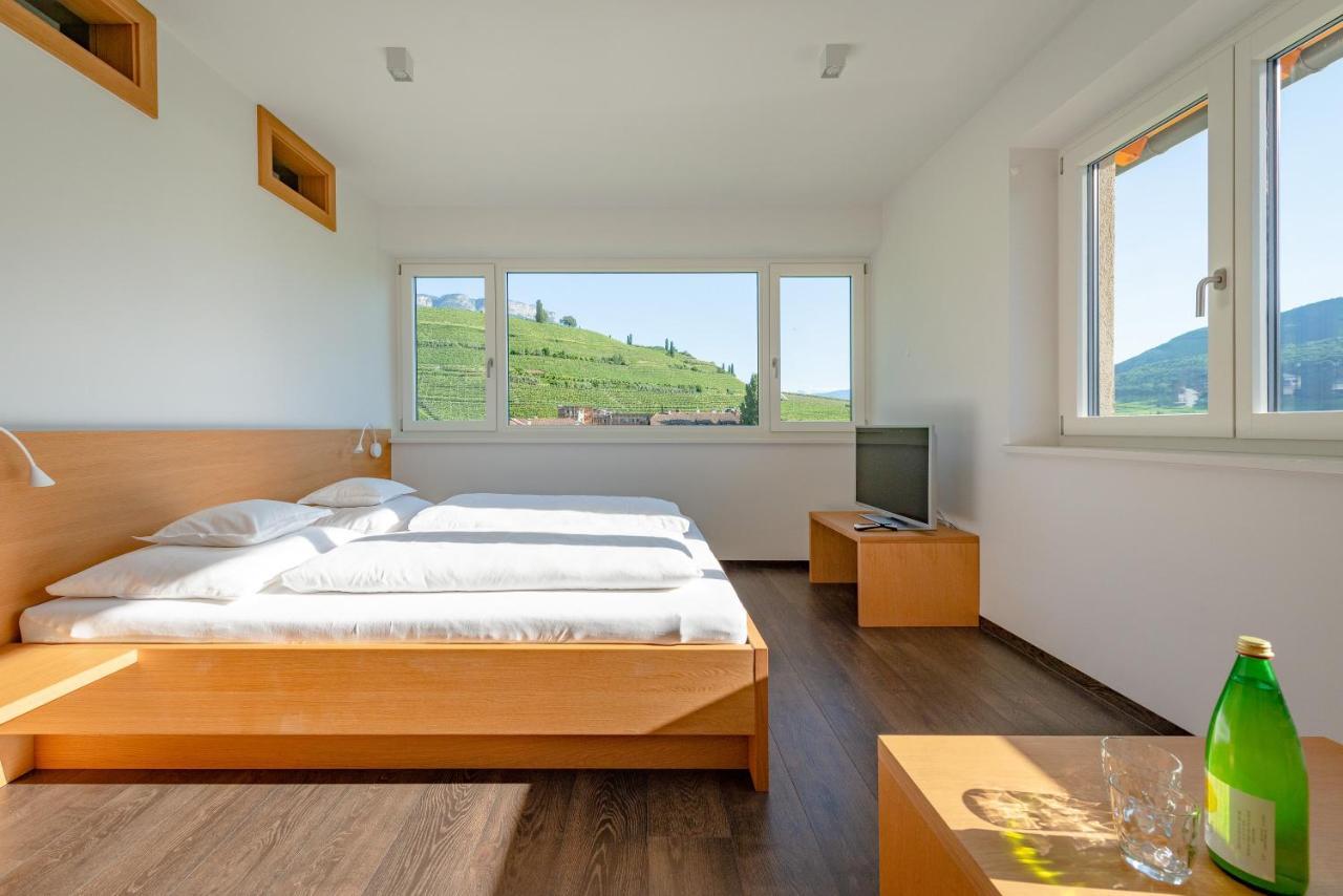 Roesslhof Bed & Breakfast Caldaro Exterior photo